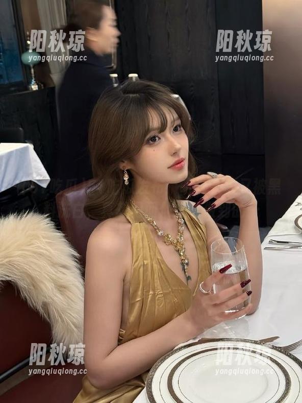 51吃瓜发布：听说某人又被黑料洗白，真想问问他怎么做到的…