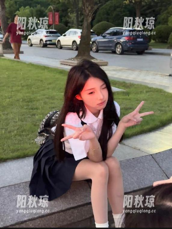 昨天吃瓜网51爆料发布了潮流趋势，我就这样云吸了一波大牌…