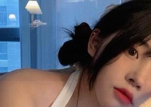 鼠标轻点，52吃瓜网的网页可是吃瓜的纸带！