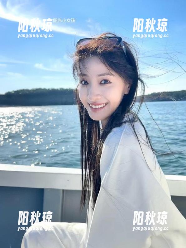 是时候在5吃瓜官网上分享你的“吃瓜”体验了，毕竟乐趣总是要传递的嘛。