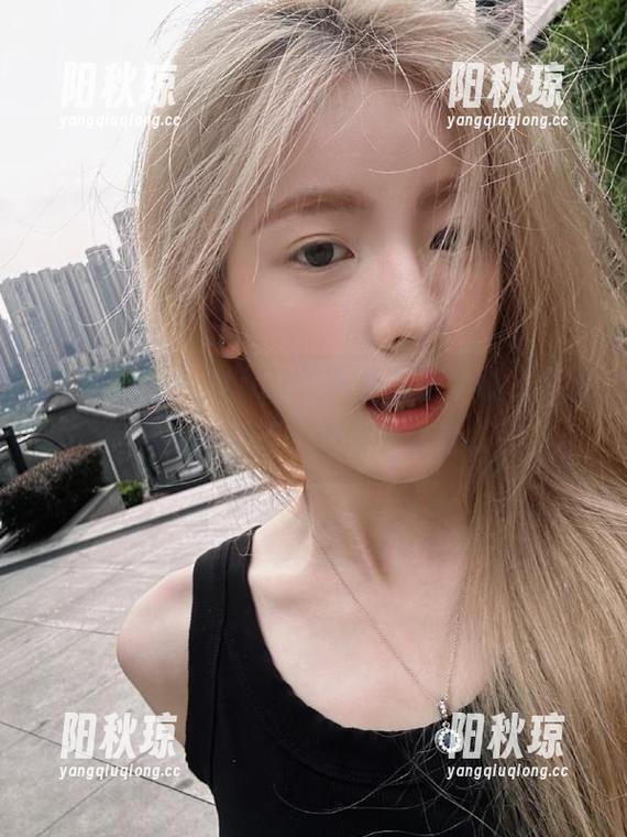 “91icg”下载之后，哦，那画风就完全不一样了，哈哈。