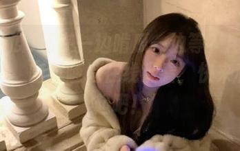 还在一边啃瓜一边等？用91吃瓜app，随时随地在线观看，快来和我一起吧！
