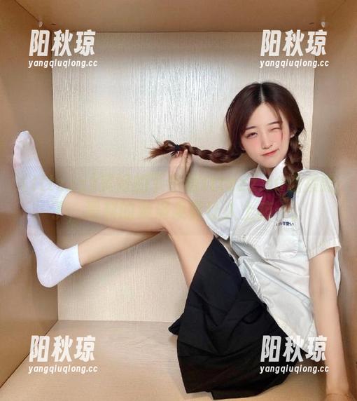 美好的下午被tttzzz.su链接毁了，黑料的漩涡果真让人上瘾…。