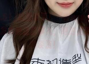 瓜田李下！“www.51cg1.com”发布的这些事儿，绝对是茶余饭后的谈资！