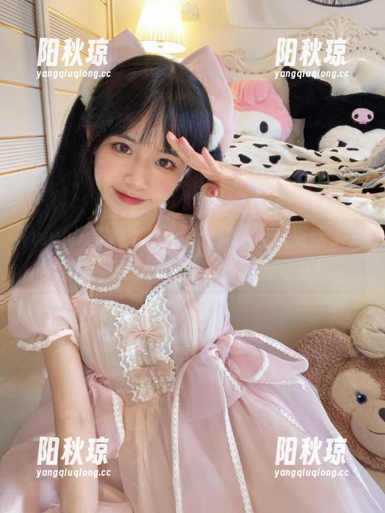 www.黑料 “www.黑料”又更新了,果然今天的八卦比昨天还要夸张!