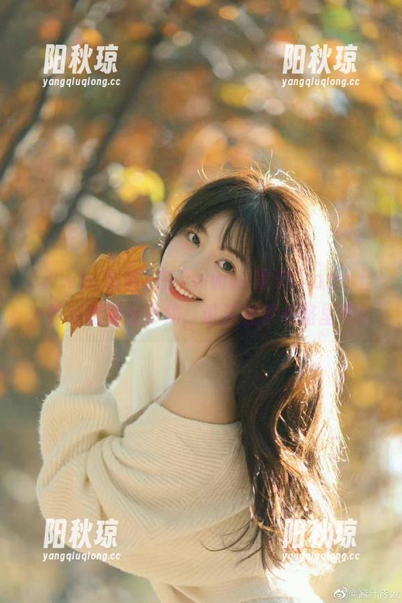www.黑料 在“www.黑料”app上,吃瓜吃到肚子痛,谁还在乎卡路里呢?