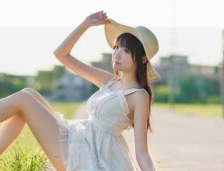 当我们在“www吃瓜网”里寻找链接的意义，似乎链接本身就成了一种食欲呢。
