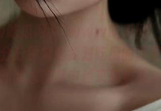“www吃瓜网”的网页界面，分分钟勾起我对吃瓜的深层热爱，而我也在其中越来越纠结。