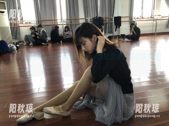 冲哥黑料网址飞了，我的回家计划也跟着跑了！