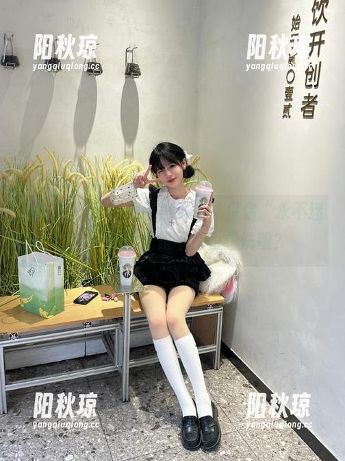 吃瓜网红黑料站，保你“永不迷路”，但看了是不是也想洗眼？