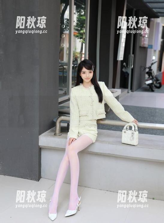 吃瓜网的免费下载安装流程简直就像撩妹子，撩得我心痒痒的。