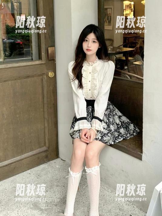 吃瓜网 一边吃零食一边在线刷瓜,快下载‘吃瓜网’来吧!