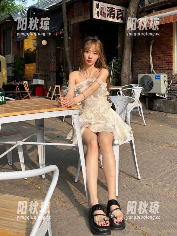 吃瓜网 吃瓜网的传送门:一踢就到了爆料现场,瓜都快吃不过来了!