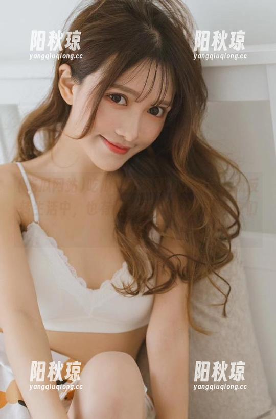 吃瓜网站视频：比如说，我反转生活中，也有这种强烈的对比啊…你们懂得！