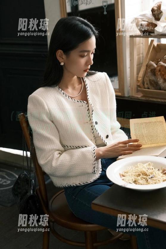 吾爱黑料吃瓜网：点进“传送门”，开启脑洞天车的旅行！