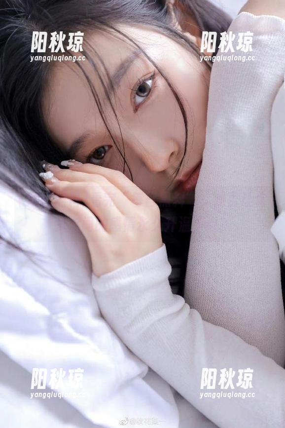 看完“每日黑料”，是否让你我之间的感情永久升温了点？