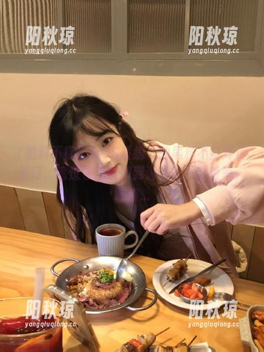 黑料不打烊 iOS系统下的黑料不打烊传送门,透过它就能闻到潜在的八卦香气,咳咳...