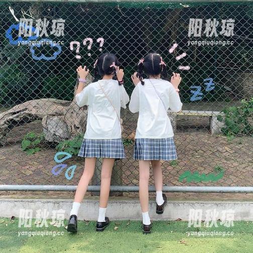 黑料社 在线围观51黑料社的最新瓜,感觉就像随时会被卷入一场八卦风暴!