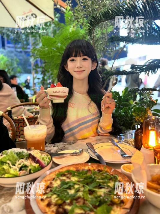 在黑料社区传送门，每一则信息都像一颗待激活的地雷，等你来引爆！