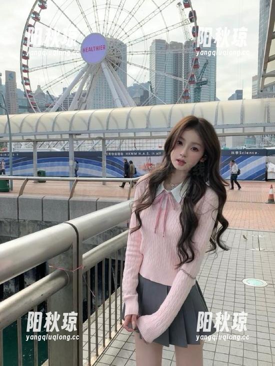 在黑料社区官网在线，瓜在眼前滚，不吃可惜到哭！