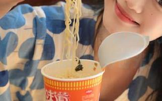 在线看黑料，黑料网说了：今晚也是个嗑瓜子的好时光！