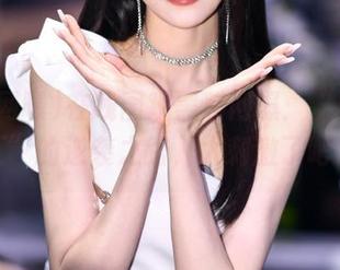 在线围观黑料网曝：“吃瓜首页”的逆袭之路，太刺激了吧！