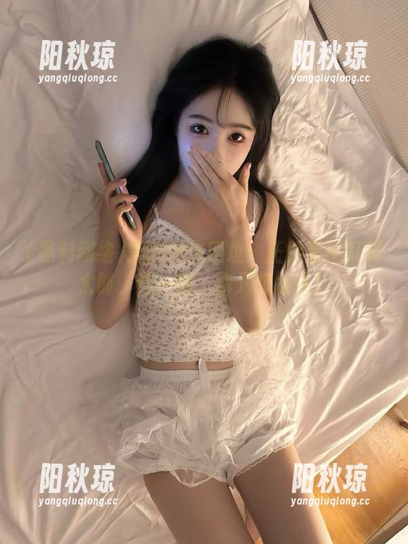 黑料网络 黑料网络网址:正能量不打烊太郎,这一刻,我只想摇头!